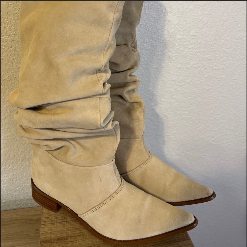 Chinese Laundry Suede Boots NWOB